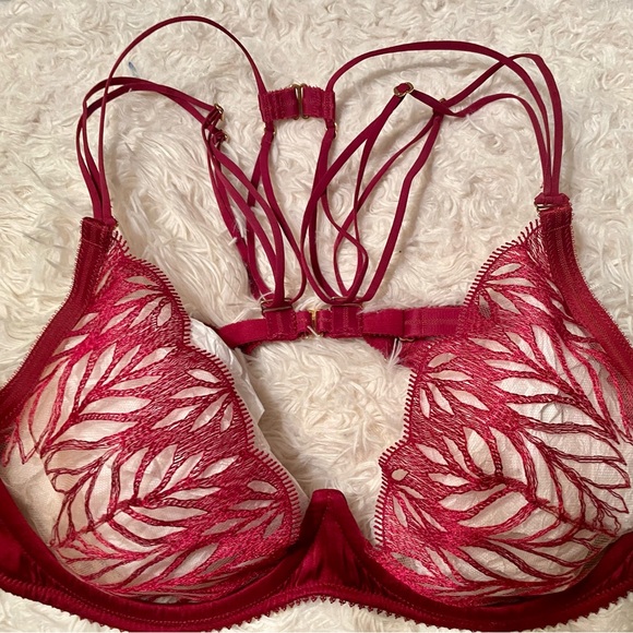 Tisja Damen - Sphinx Underwire Bra, Size Large, Red - Picture 7 of 10